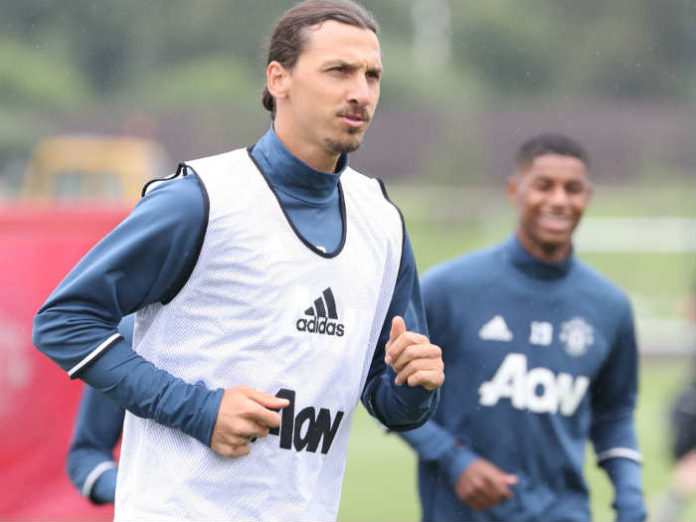 zlatan man utd training fi