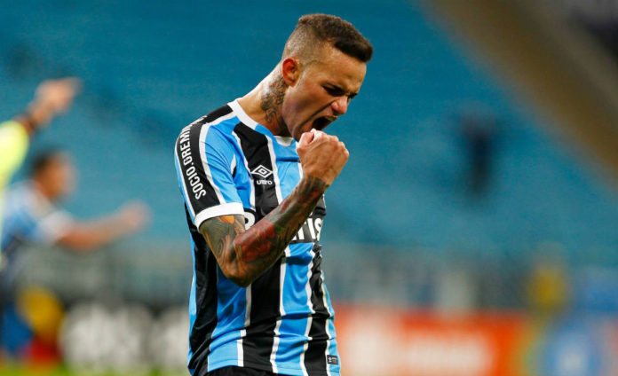 Gremio forward Luan to Liverpool