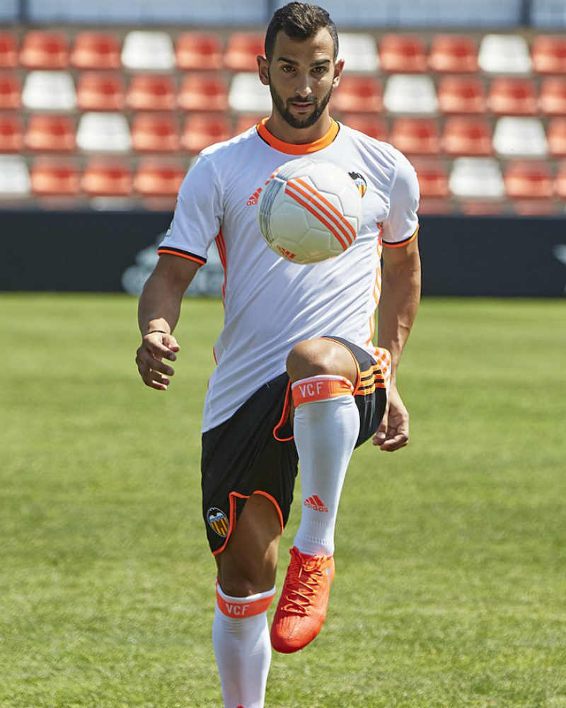 Montoya in VCF's presentation. (Photo courtesy: @@valenciacf_en/Twitter)