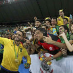 renato augusto selfie