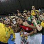 renato augusto selfie