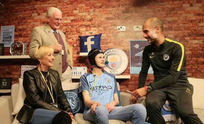 elliott-fernadez-sanz-5 Manchester City