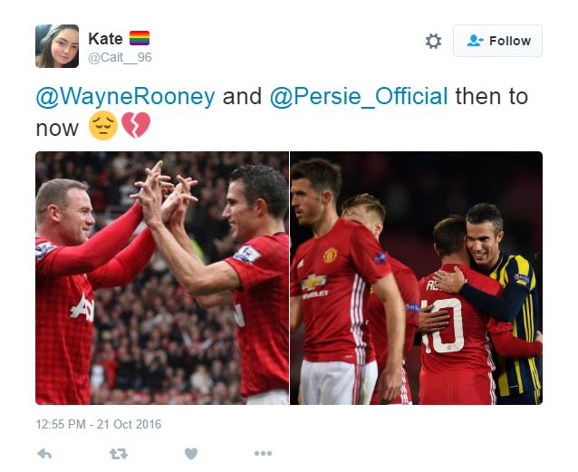 Twitter Stands Up With Old Trafford To Welcome Robin Van Persie Home