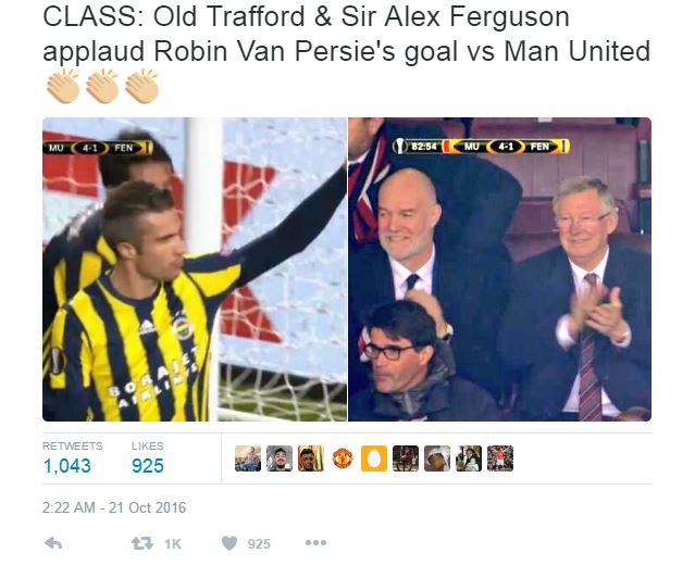 Twitter Stands Up With Old Trafford To Welcome Robin Van Persie Home