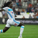 gomis-with-the-winner