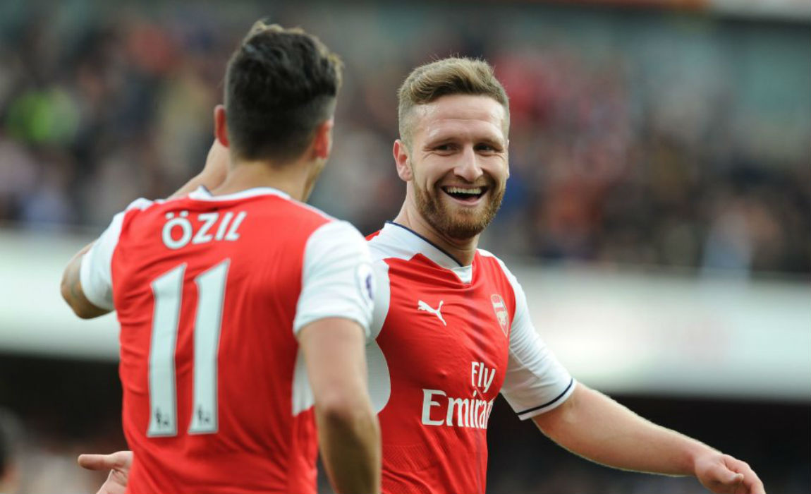 mustafi-ozil