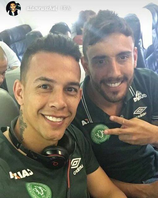 Alan Ruschel (R) & Danilo