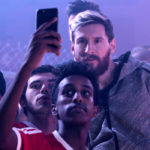 messi-with-fans