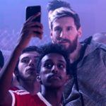 messi-with-fans