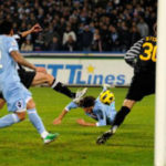 cavani scorpion goal