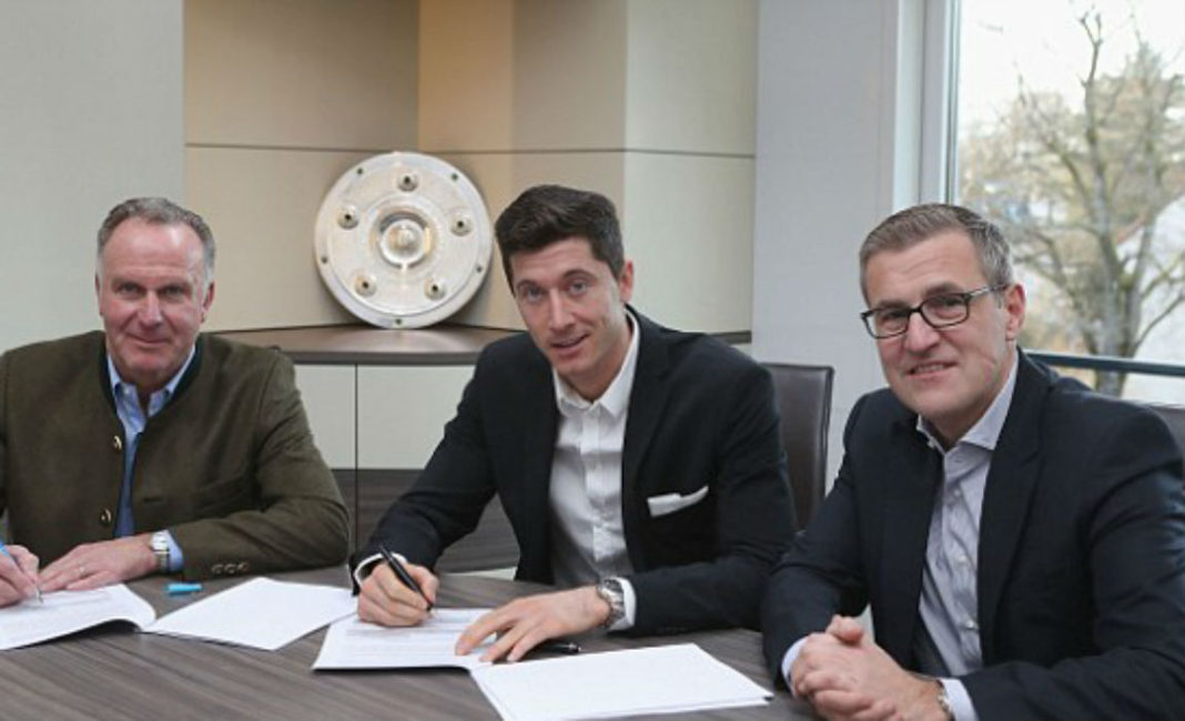 Robert Lewandowski Extends Bayern Munich Contract To 2021