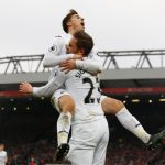 Gylfi Sigurdsson swans