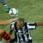 flamengo and botafogo players in action
