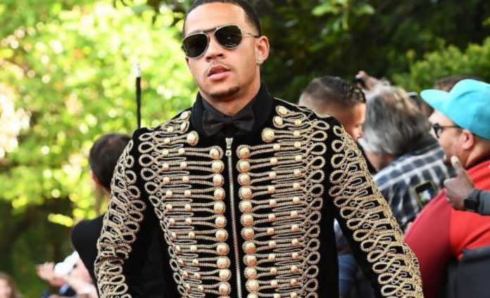 The jacket gloss worn by Memphis Depay on his account Instagram