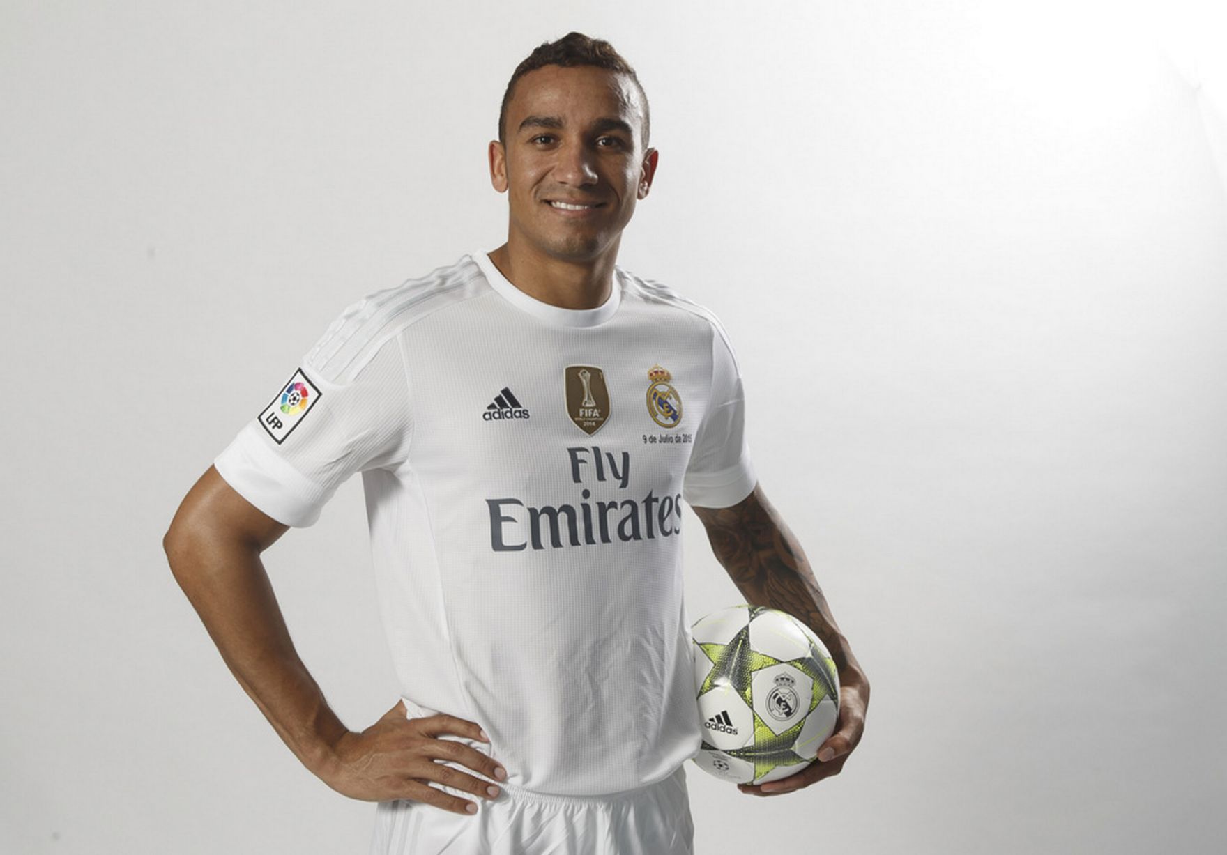 Juventus Want To Sign Real Madrid Right Back Danilo As Dani Alves Juventus Want To Sign Real Madrid Right Back Danilo As Dani Alves
