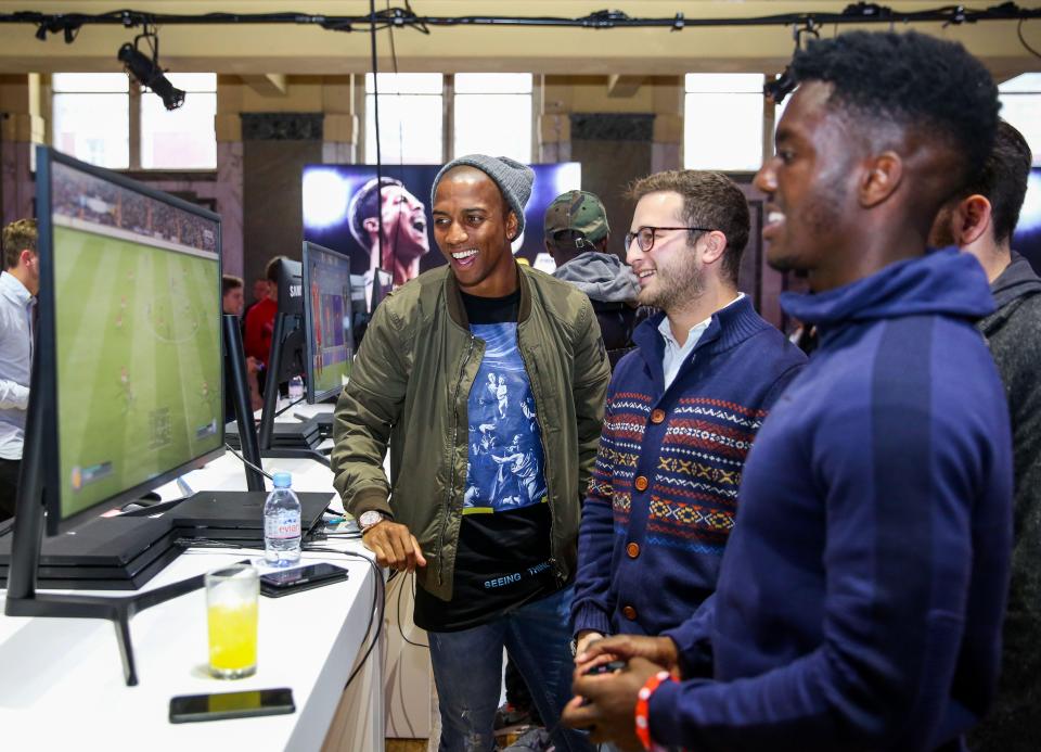 FIFA 18: Dele Alli, Alexandre Lacazette, Rio Ferdinand and host of other stars play at launch party