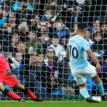 Aguero Penalty against Petr Cech