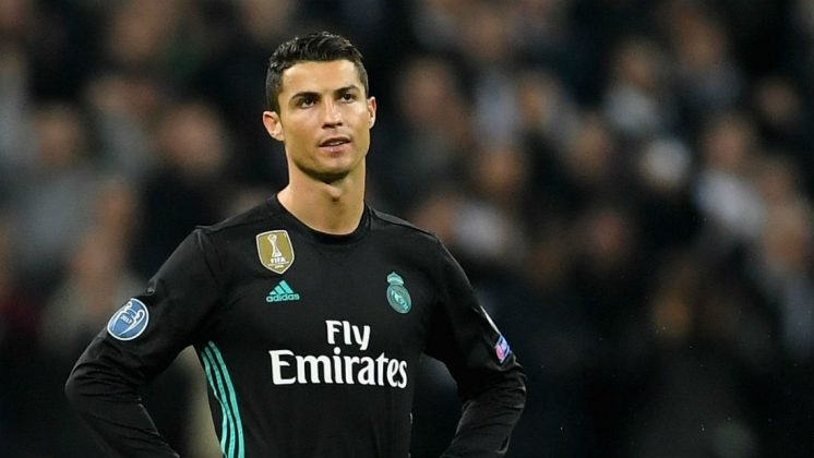Barcelona Star Lionel Messi Exposes Cristiano Ronaldo ...