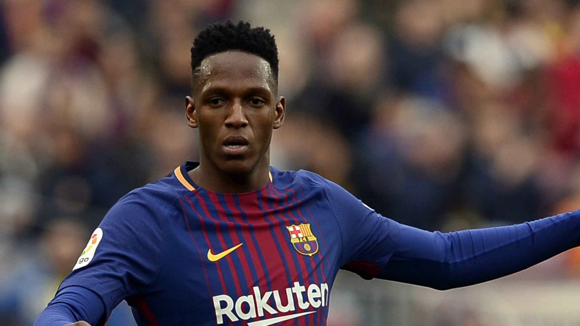 Yerry Mina observé par Manchester United