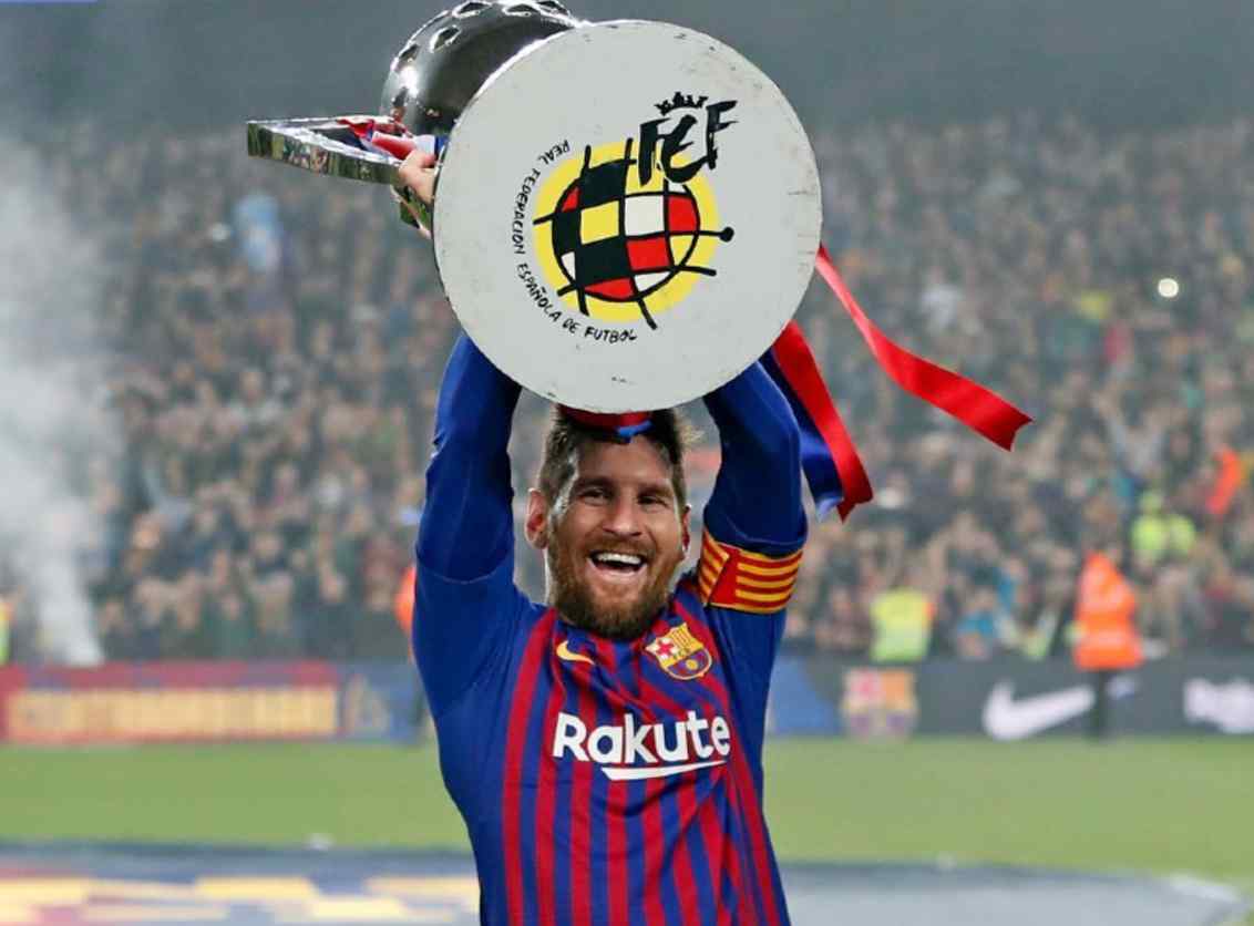 messi la liga trophies