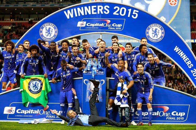 Chelsea celebrating 2015 PL