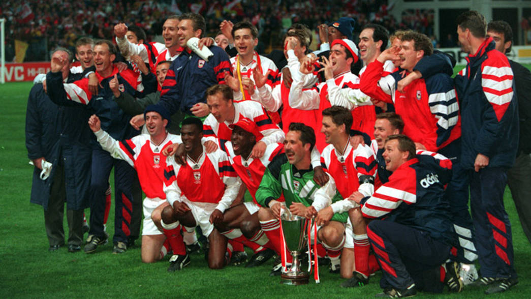 Arsenal celebrating 1994 Premier League Victory 