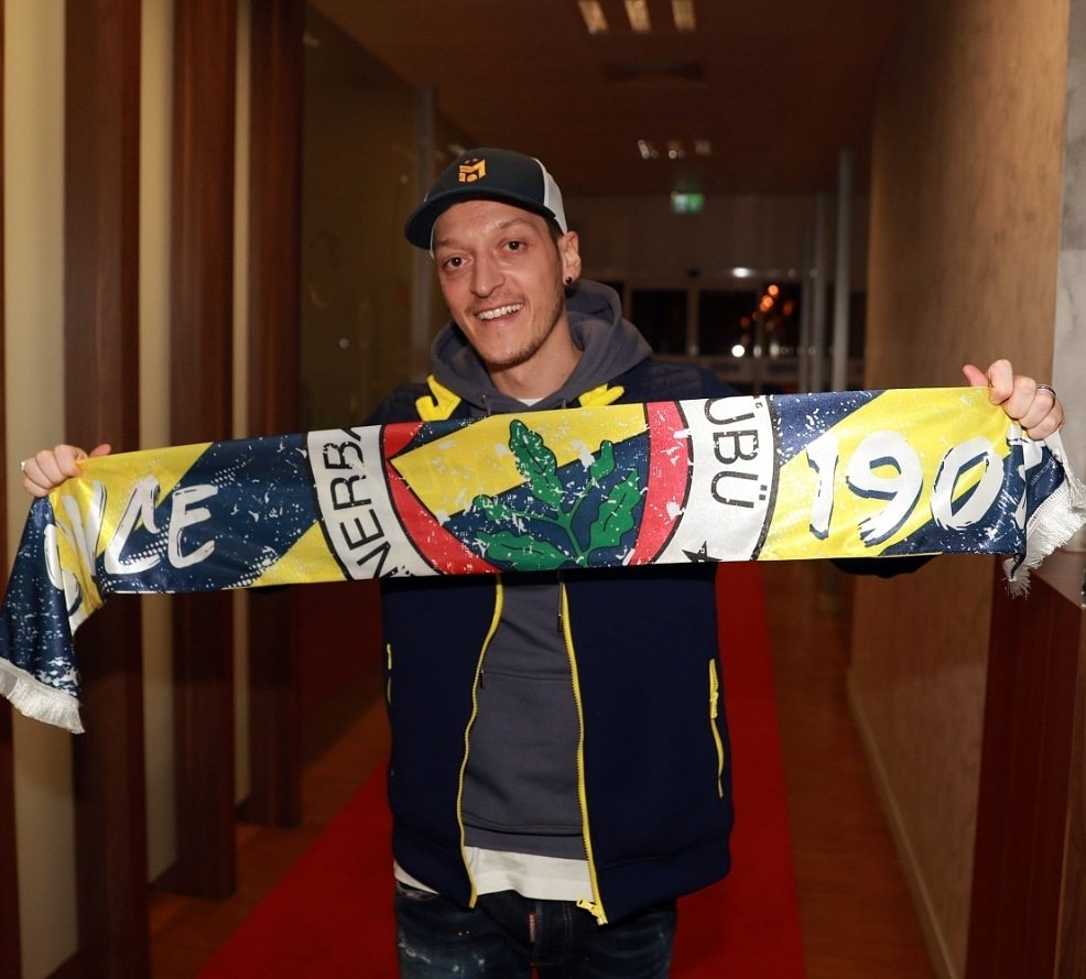 Ozil Fenerbahce Transfer