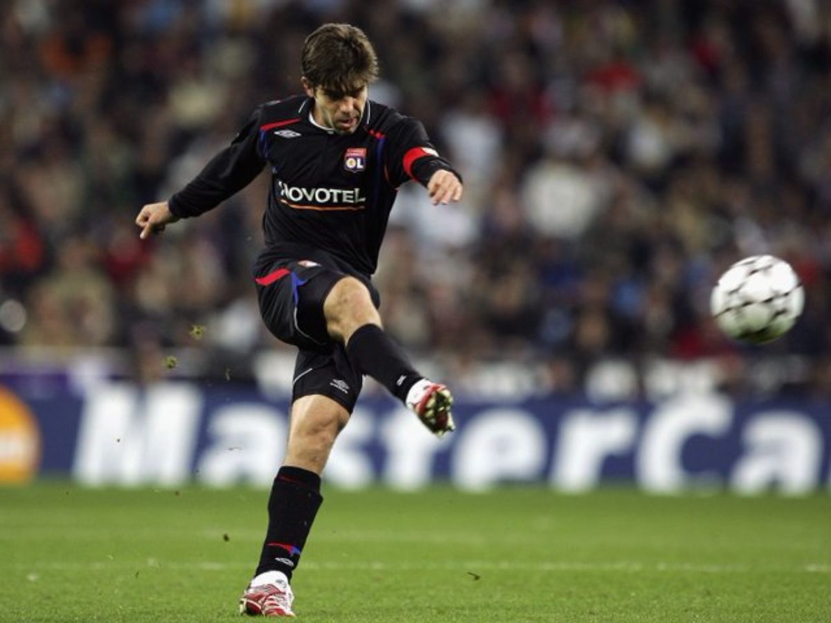 Juninho The Greatest Free Kick Taker Ever Juninho The Greatest Free Kick Taker Ever