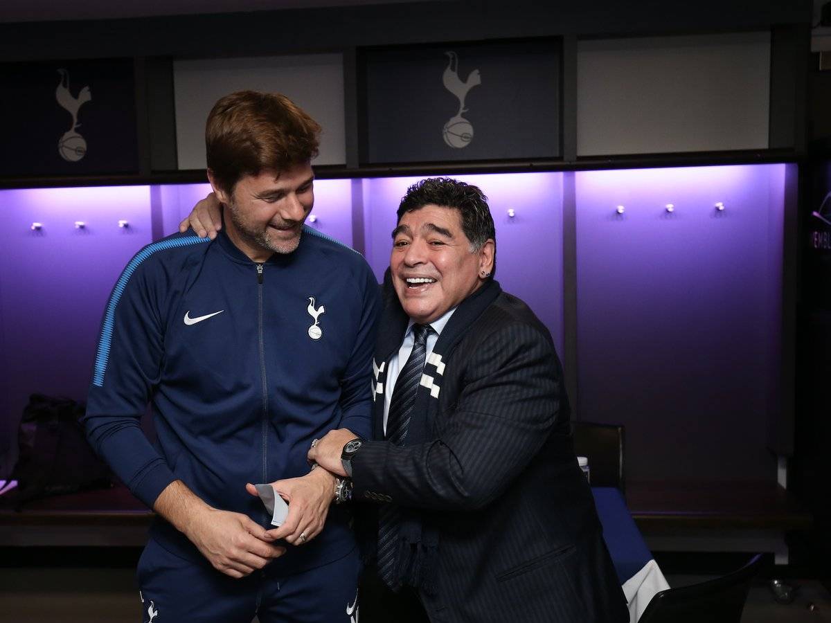 Mauricio Pochettino with Diego Maradona