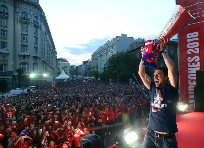 Atletico Madrid vs Barcelona La Liga title race 2014