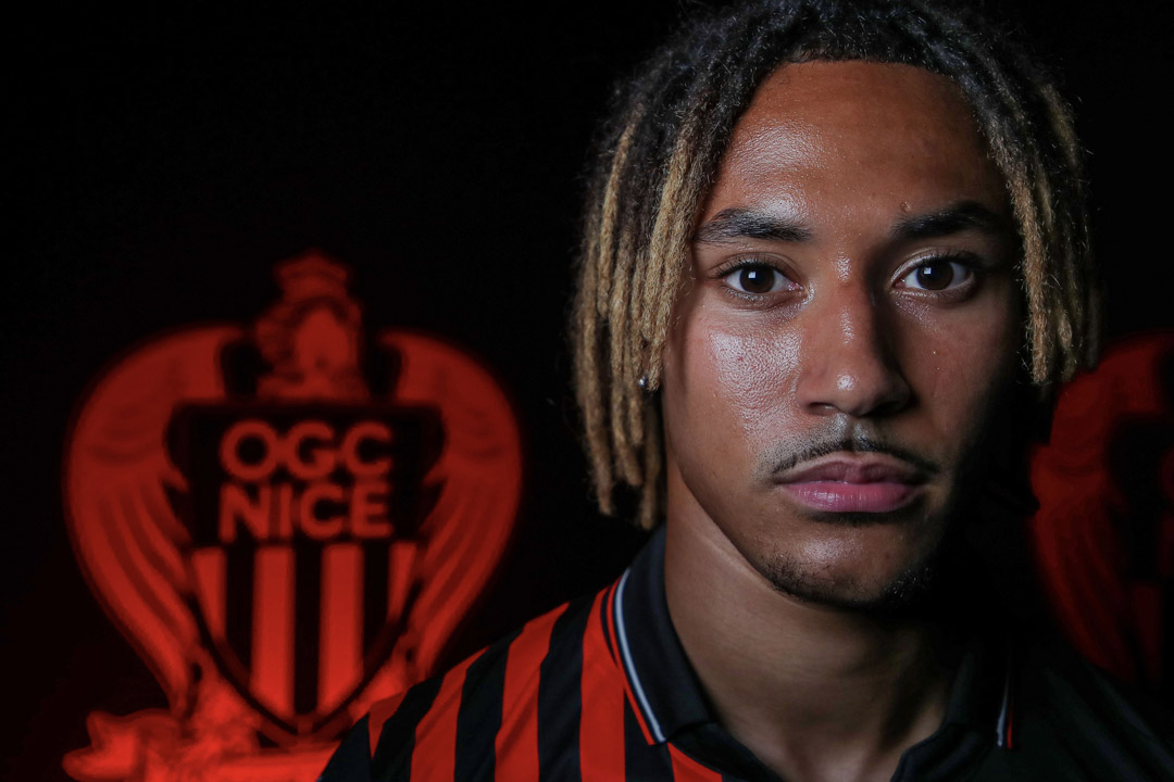 OGC Nice midfielder Alexis Beka Beka threatening to commit suicide by  standing on edge of Magnan Bridge: Reports